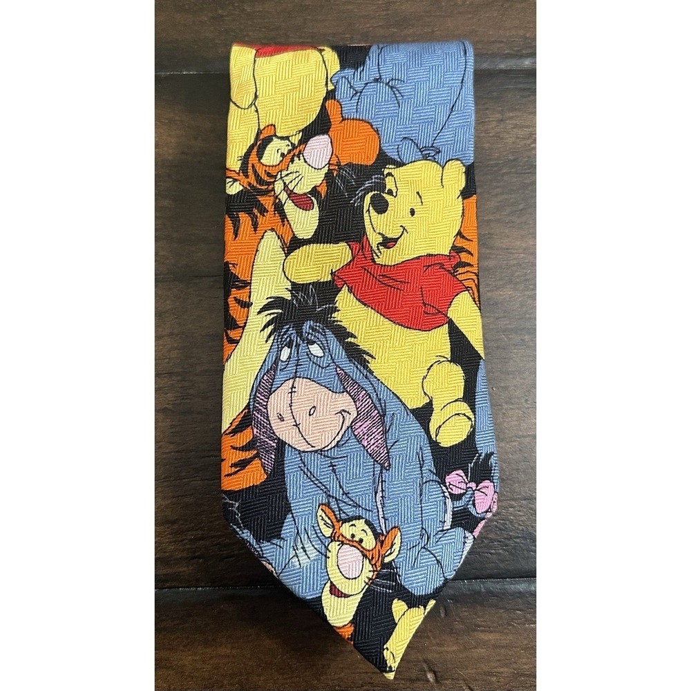 Disney Winnie‎ the Pooh Tigger Eeyore Piglet 100% Silk Novelty Necktie Tie EUC